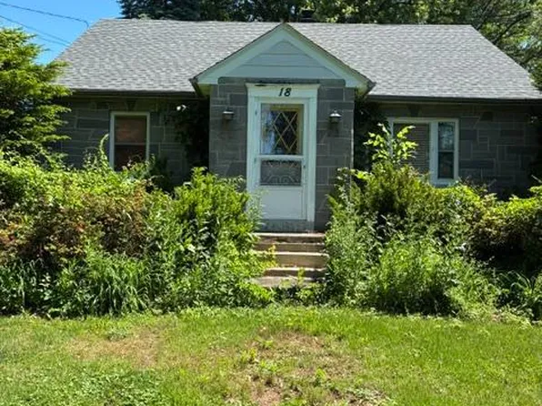 18 Benner Rd, Royersford, PA 19468