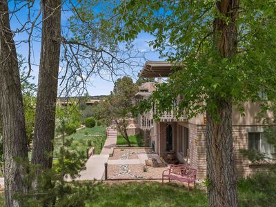 320 Artist Rd, Santa Fe, NM, 87501
