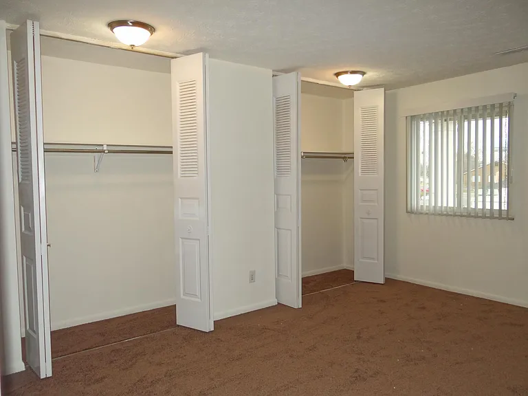 Standard 2br Master Bedroom (with adjoining master bath)