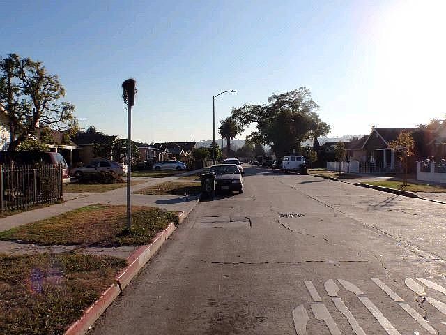 2nd image of 2803 S Orange Dr