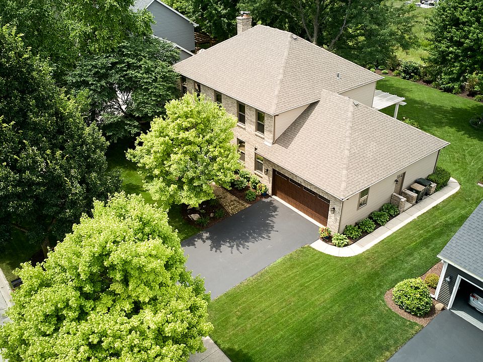 chan　3/4 3919 Falcon Dr, Naperville, IL 60564 | MLS# 12423086 | Redfin