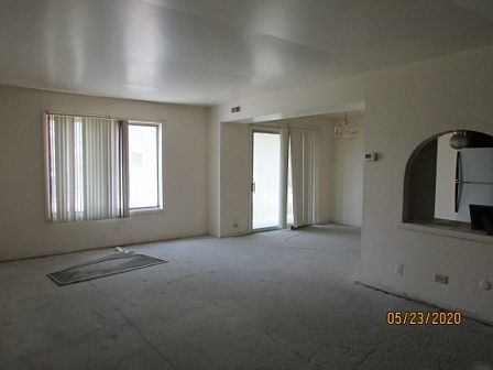 4th image of 810 Sandra Dr APT 3A