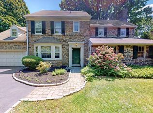 817 Hagys Ford Rd, Narberth, PA 19072