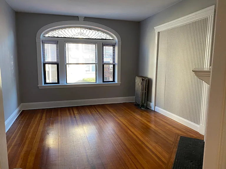 10 Mount Hood Rd #1 — Photo 5