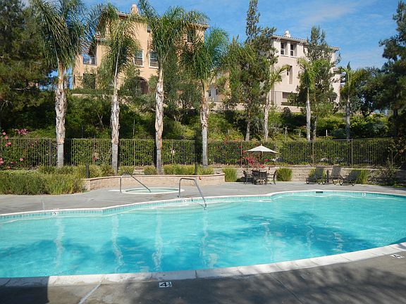 Community Pool & Spa