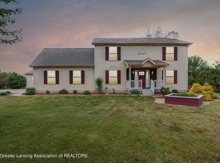 8717 Watson Ln, Eaton Rapids, MI 48827