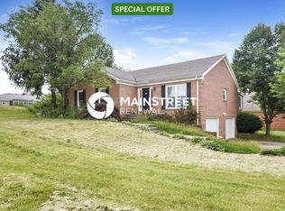 1200 Goshen Ln, Goshen, KY 40026