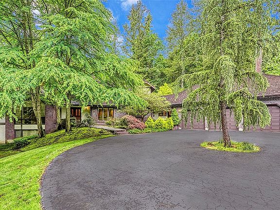 4th image of 22830 NE 54th St