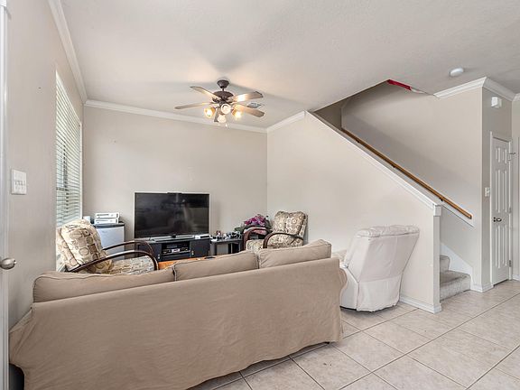 3rd image of 203 Forest Dr #203