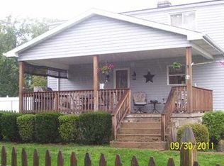 509 Meadowbrook Rd, Trafford, PA 15085