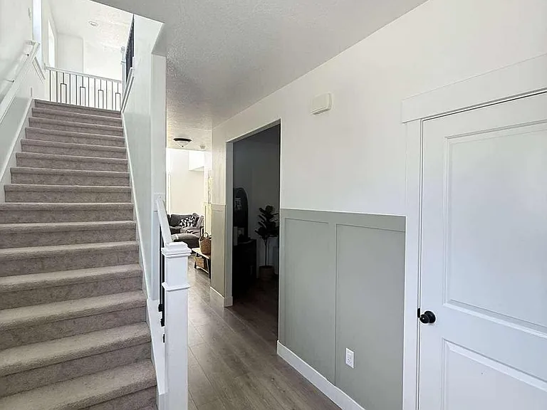1467 W Holland Dr — Photo 13