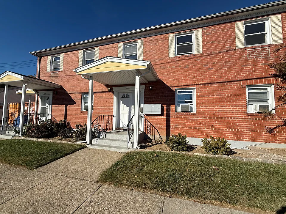 410 Meacham Ave #4