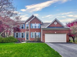5774 Victor Dr, Eldersburg, MD 21784