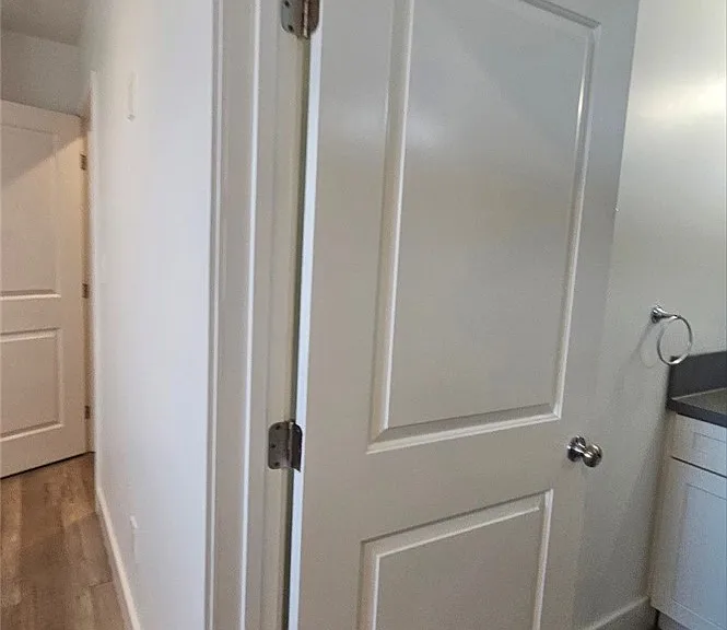 10962 Avalon Blvd — Photo 16