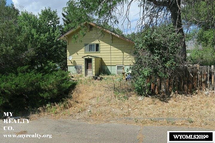 1st image of 241 S 6th St