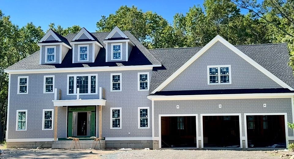 1st image of 1 Palace Ct