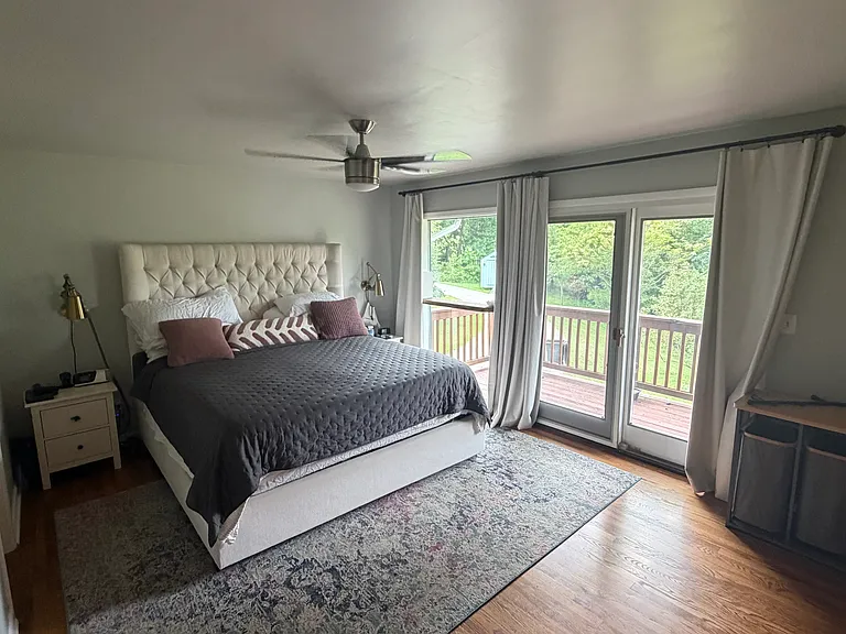 608 Dorseyville Rd — Photo 10