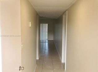 7925 Colony Cir S APT 207, Tamarac, FL 33321
