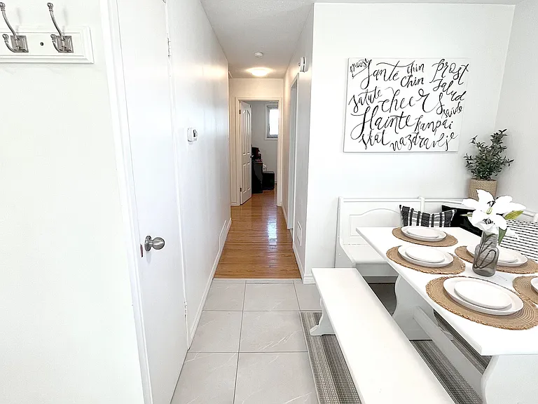 87 Locheed Dr #UPPER — Photo 11