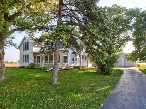 3175 Carter Rd, Auburn, MI 48611