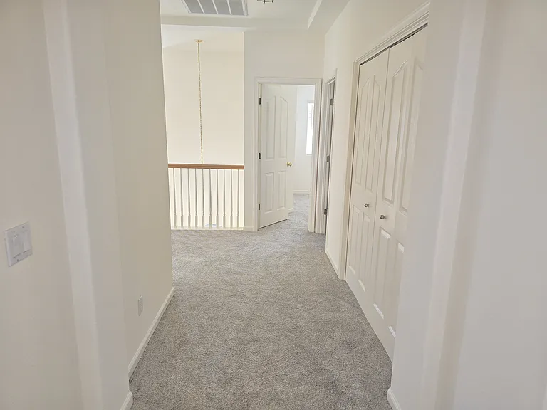 549 Cascade Dr — Photo 14