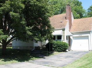 2938 Robin Rd, Dayton, OH 45409