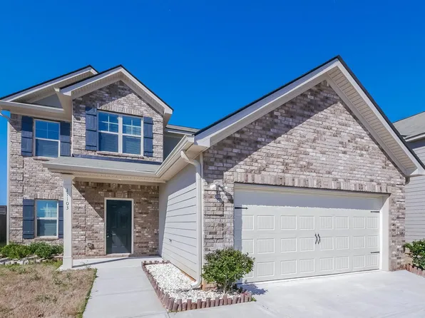 11103 Wind Ridge Dr, Hampton, GA 30228