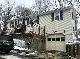 110 Foster St, Lowell, MA 01851