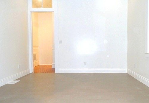 3rd image of 706 Spruce X Geary