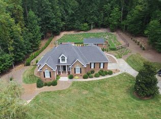 5306 Strathmore Dr, Raleigh, NC 27613