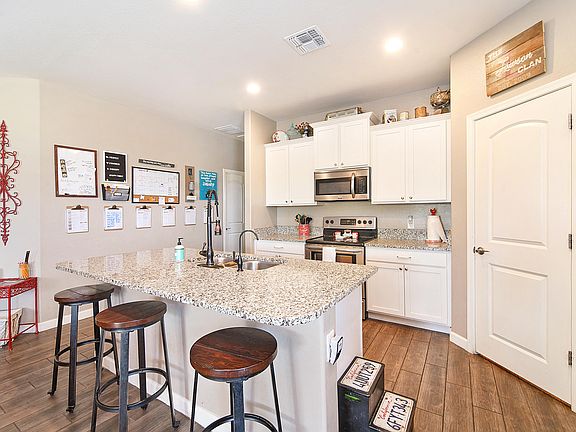 3rd image of 4059 W Goldmine Mountain Dr