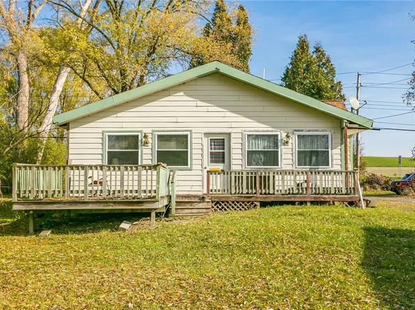 6689 State Route 90 N, Cayuga, NY 13034