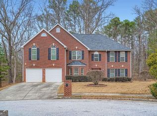 5861 Fairington Farms Ln, Lithonia, GA 30038