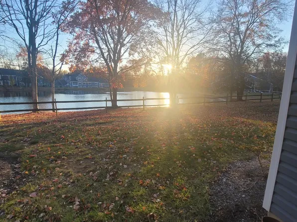 5842 Orchard Hill Ct #5842, Clifton, VA 20124