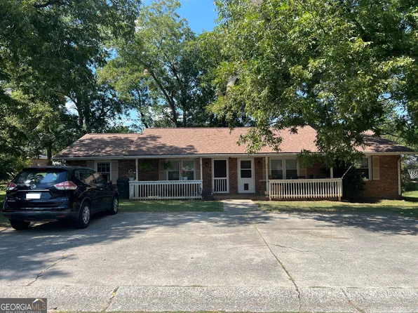 15 Home Place Dr NW, Cartersville, GA 30121