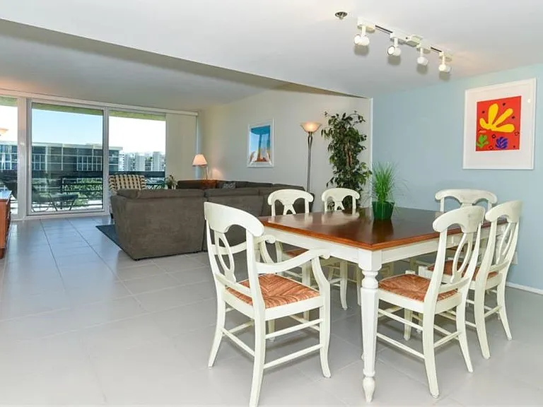 1125 Gulf Of Mexico Dr #403 — Photo 12