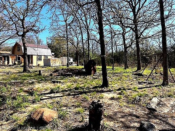 2nd image of 15 E Ocelot Rd