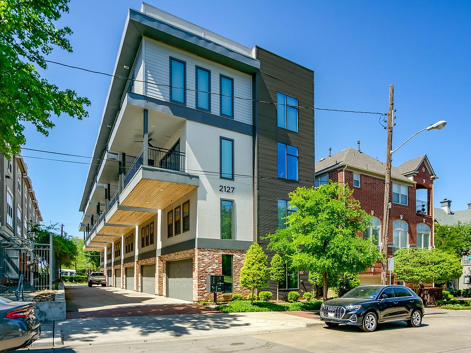 1st image of 2127 Clark St APT 104