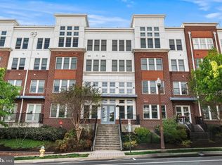 Rhodes Hill Square, Arlington, VA 22209