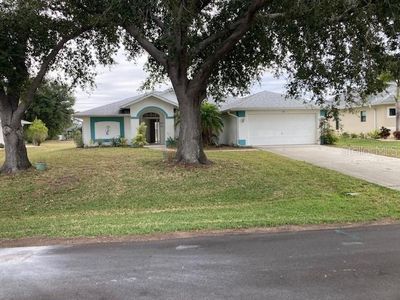 136 Long Meadow Ln, Rotonda West, FL, 33947