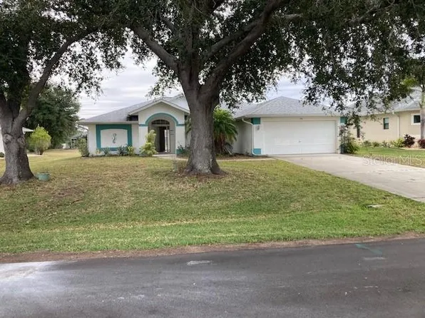 136 Long Meadow Ln, Rotonda West, FL 33947
