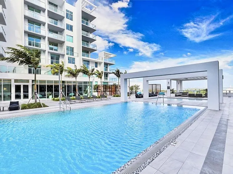 3900 Biscayne Boulevard Way #8-ID1032221P — Photo 7