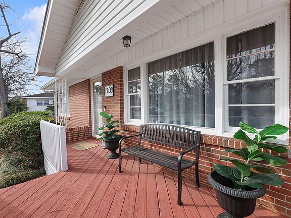 5th image of 1203 Alcott Rd