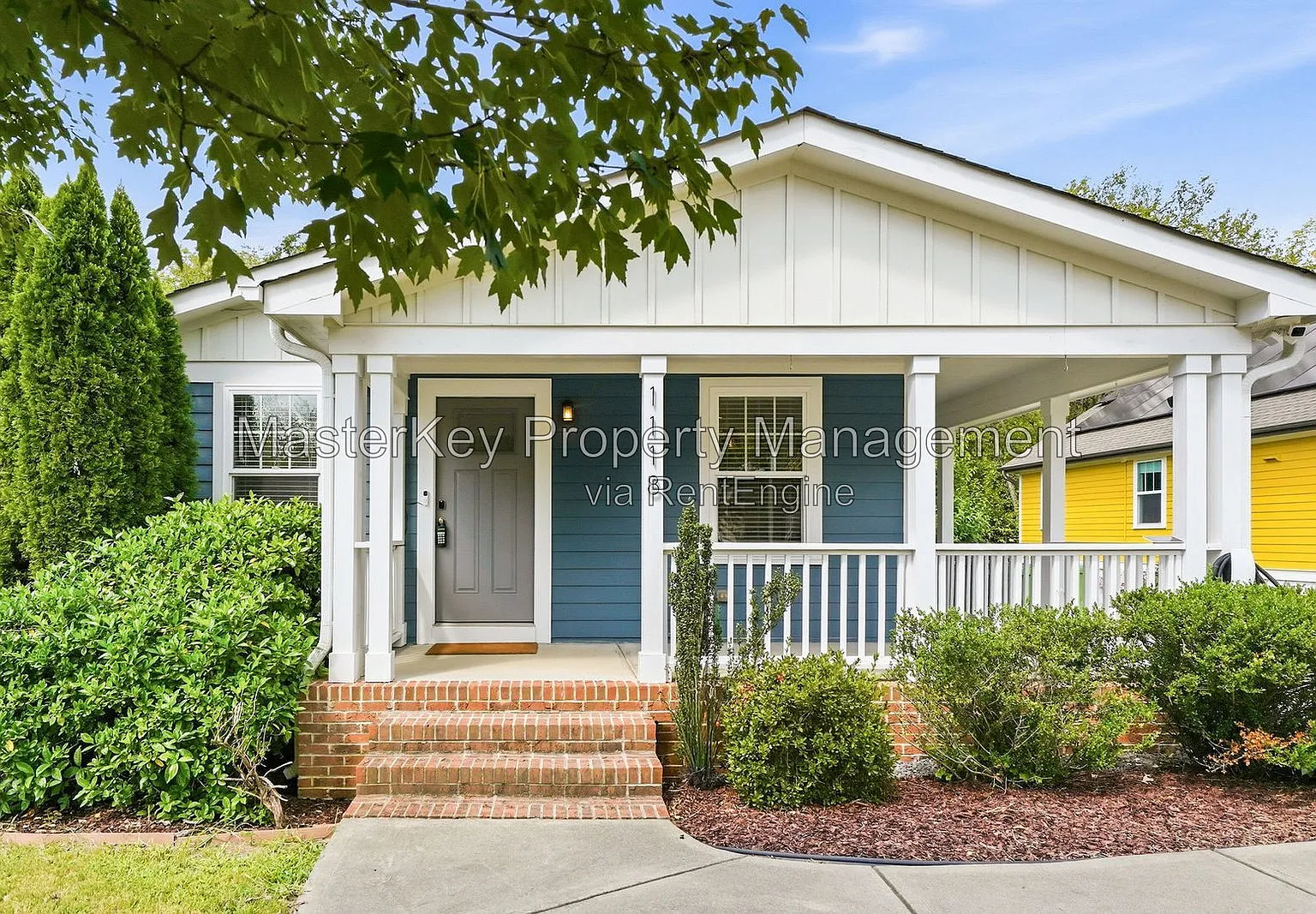 3 bed, 2.0 bath, 1378 sqft, $2,295 — Photo 1
