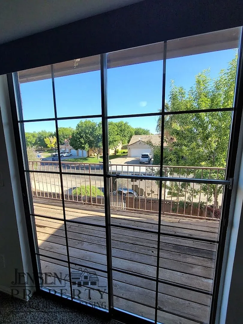 Colorview Town Home — Photo 3