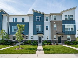 4163 Calder Ln #4163, Aurora, IL 60504