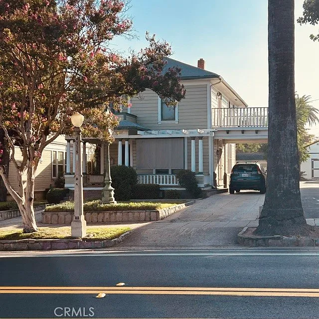 429 Cajon St