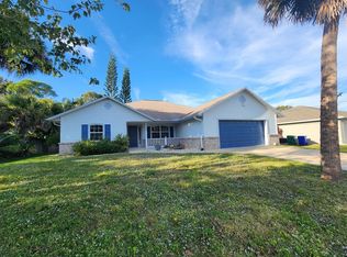 609 Brookedge Ter, Sebastian, FL 32958
