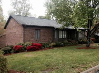 137 Breckindale Cir, Winston Salem, NC 27104