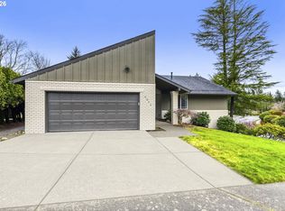 1175 SW Chastain Dr, Gresham, OR 97080